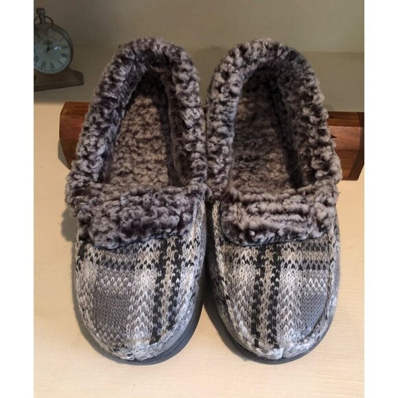 Women's Slippers Muk Luks Large Size 9-10 Gray - Picture 1 of 10